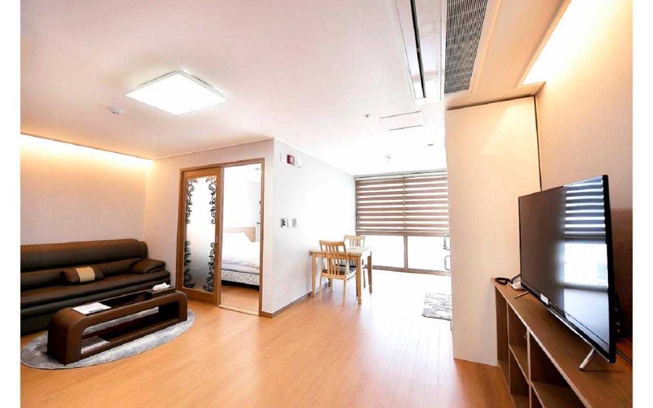 Residence Hotel K Okpo Кодже Экстерьер фото